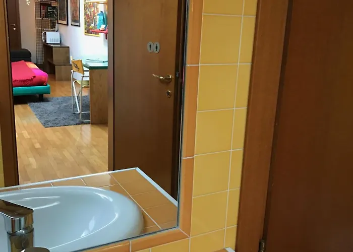 A Modo Mio - Monolocale - Zona Stadio Ospedale Maggiore Appartement *